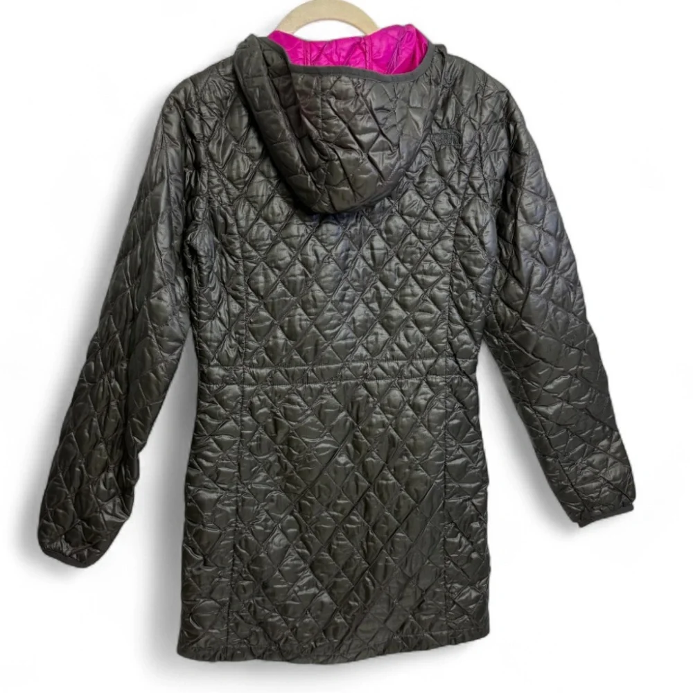 The North Face Thermoball quilted jacket,‎ WOMENS Size XSMALL